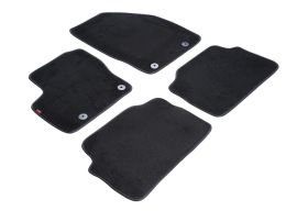 Set tappeti su misura in moquette  Ford Kuga (06/08>02/13) Fino al 08/2011