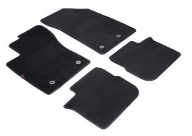 Set tappeti su misura in moquette  Fiat Tipo 5p (05/16>09/20) -  Fiat Tipo sw (09/16>09/20) -  Fiat Tipo 5p (10/20>) -  Fiat Tipo Cross (10/20>) -  Fiat Tipo sw (10/20>)